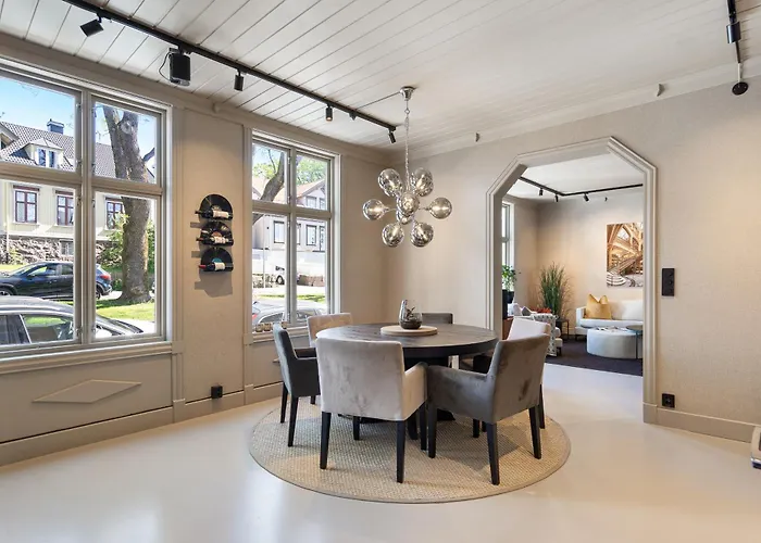 Stylish In The Heart Of *