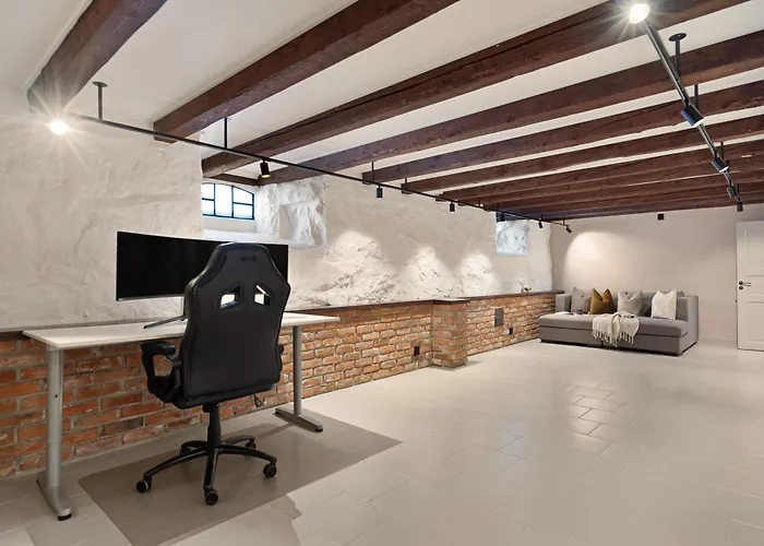 Stylish In The Heart Of *