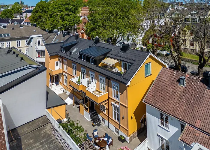 Stylish In The Heart Of Lägenhet *